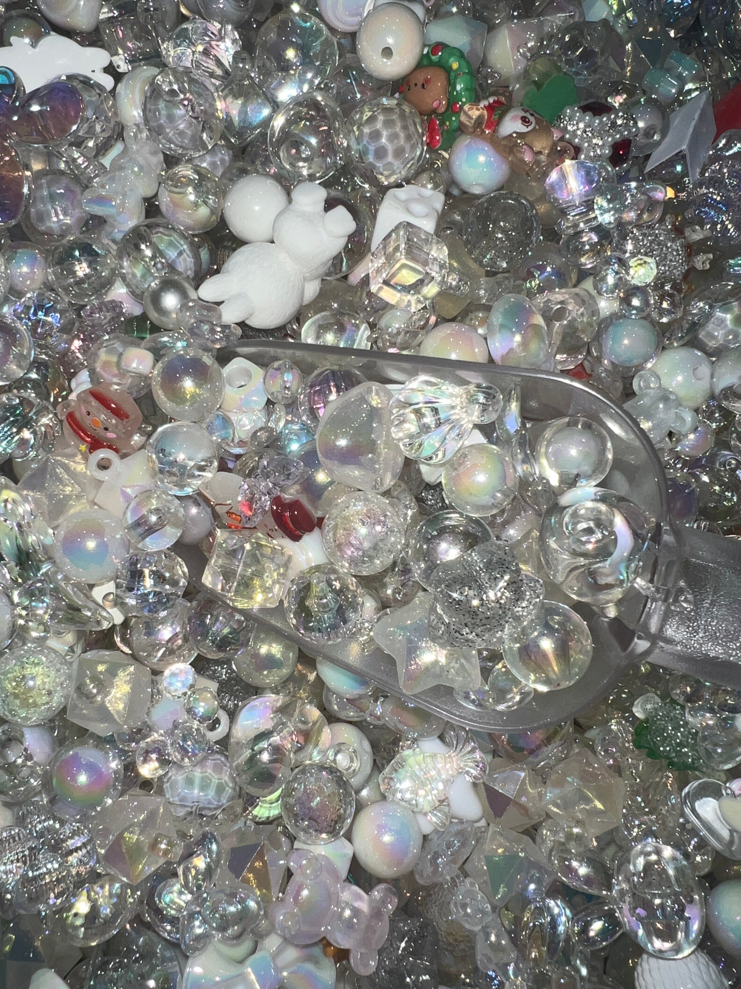 [高品質] アクリルビーズDIYクラフトキット-カラフルなアクリルビーズ、手作り素材、アクセサリー作り、自由な織りの創造性